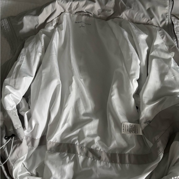 The Group by Babaton Rain-Drop Jacket/Anorak - Picture 11 of 11